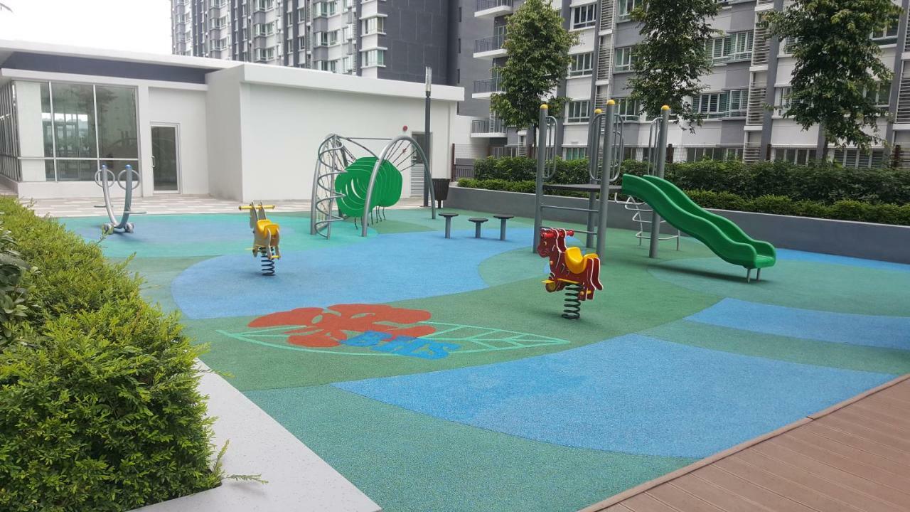 Apartamento de 96 m² en Ciudad Putrajaya, con 3 habitación Kampong Tangkas Exterior foto